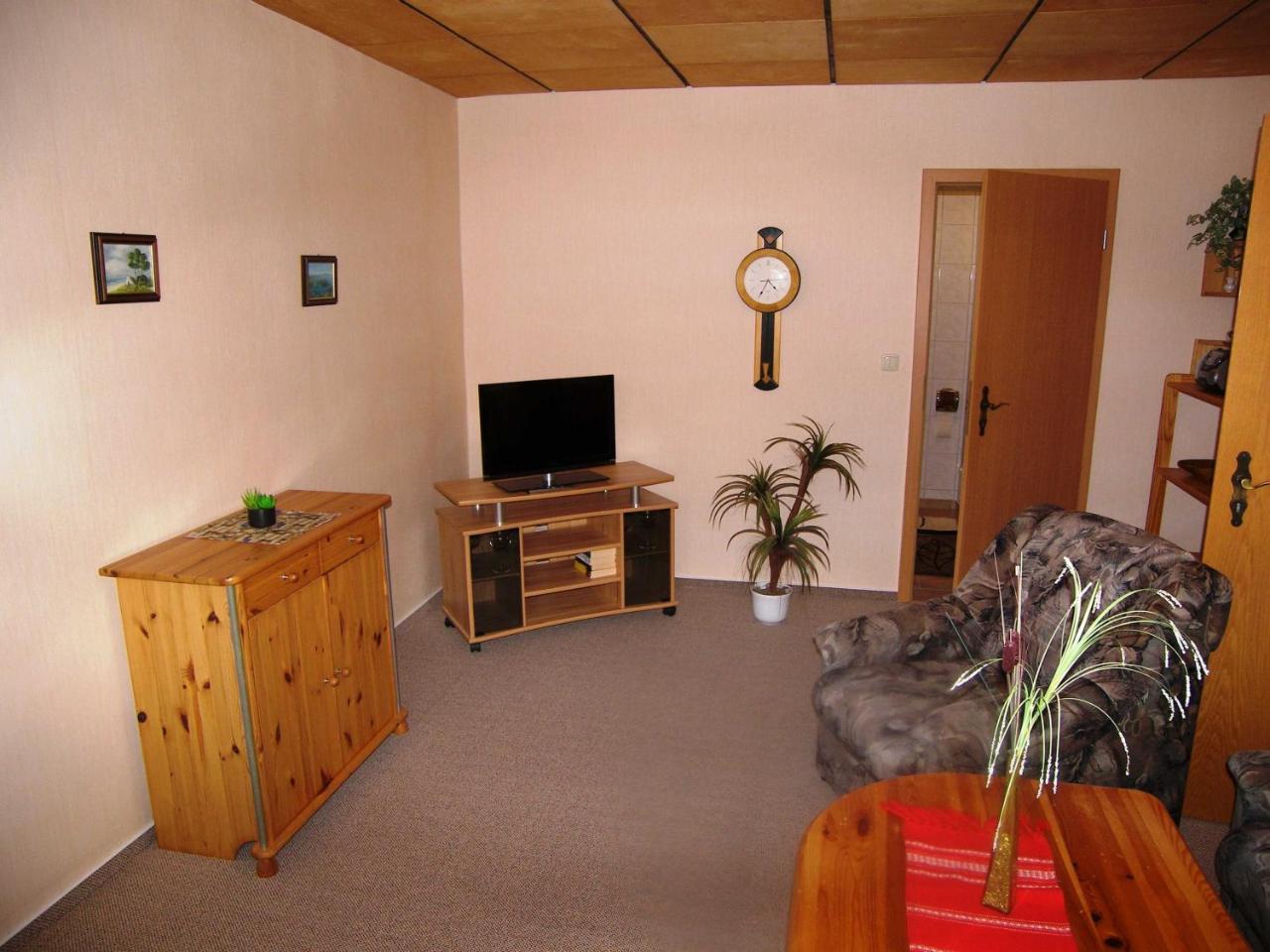 Ferienwohnung Im Haus Lutow Екстер'єр фото